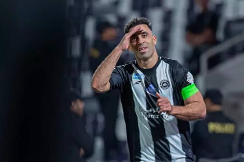 تقارير حصرية: تجديد عقد حمد الله مع الهلال لمدة 6 أشهر